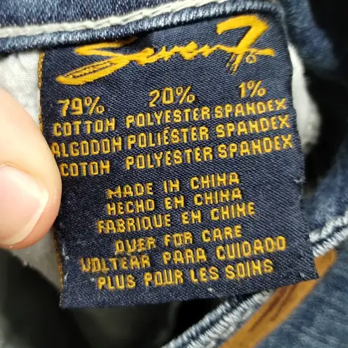 Seven7 Women's Size 6 Denim Blue Jean Shorts Bermuda Whiskered Two-Pocket