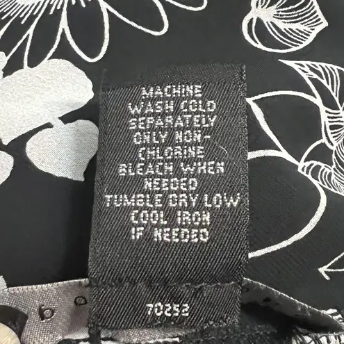 Apostrophe Skirt Womens Small Black White Floral A-Line Knee Length Lined