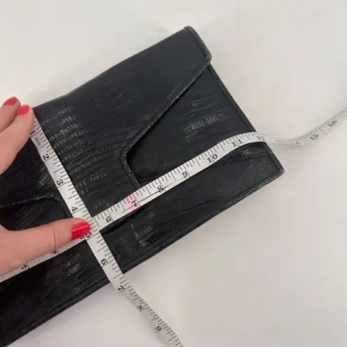 Sondra Roberts Vintage Sondra Robert’s Black Envelope Style Faux Croc Clutch crossbody Purse - Image 6