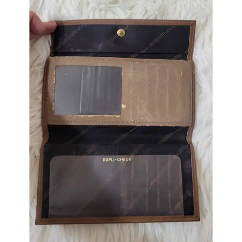 Vintage Amity Cowhide Leather Brown Embossed Trifold Wallet