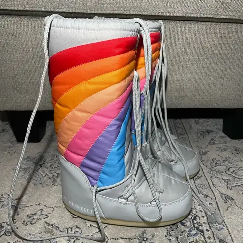 Moon Boot Icon Rainbow Snow Boots Size 7