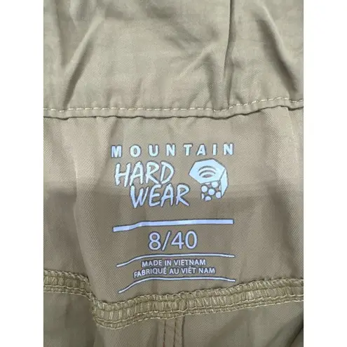 Mountain Hardwear  Womens Shorts Sz 8 Khaki Outdoorsy GorpCore Athleisure Classic