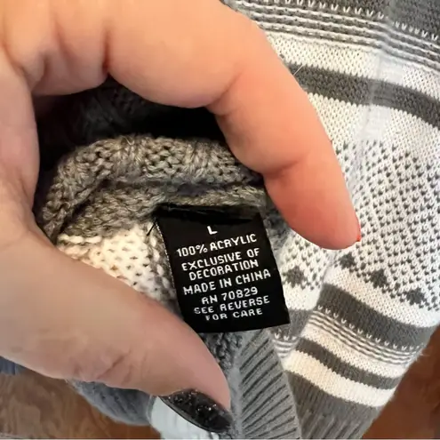 Carbon Drunk Snowman Ugly Funny Christmas Sweater Large EUC Gray