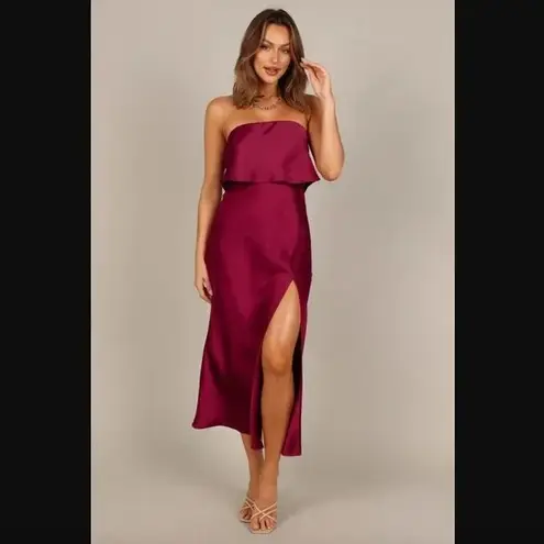 Petal and Pup  Vienna Strapless Berry Satin Ruffle Side Slit Midi Dress XS