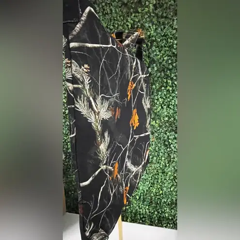 Felt (For Every Living Thing)