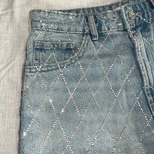 ZARA  Rhinestone High Rise Curved Light Blue Denim Shorts Size 6 or 28