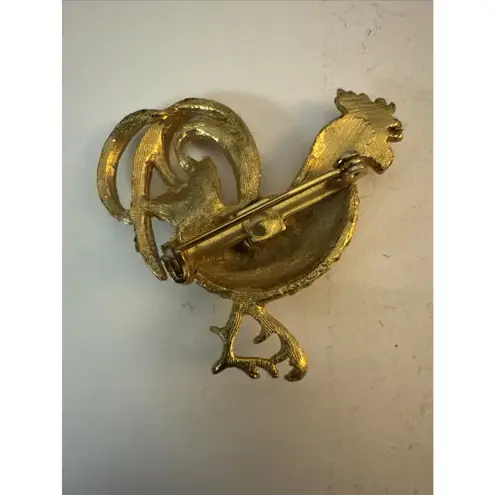 Beautiful Vintage Goldtone Red Rhinestone ROOSTER Chicken Brooch Pin Pin Gold