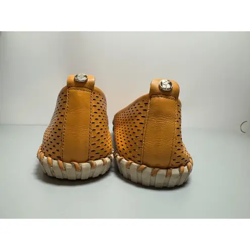 Bottero Alora Women’s Comfortable Yellow Leather Casual Shoe Flat Size 8 US