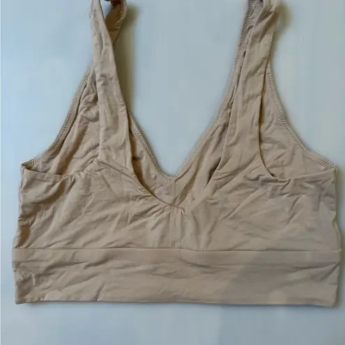 Commando  Butter Comfy Curvy Bralette Beige Bra size S