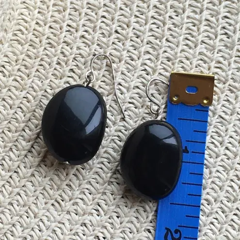 Black Bead Simple Earrings