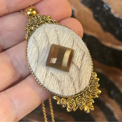 Handmade Handcrafted cowhide vintage gem cameo pendant on chain necklace