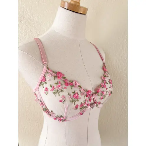 Floral Lace Underwire Bra Medium Sheer Embroidered Dainty Pink