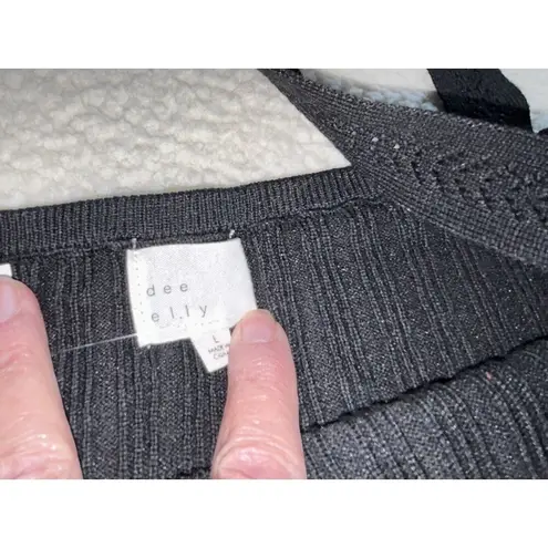 Dee Elly Womens Black Knit Cropped Tank Top w/ Cut-out Decorative Stitches Sz L