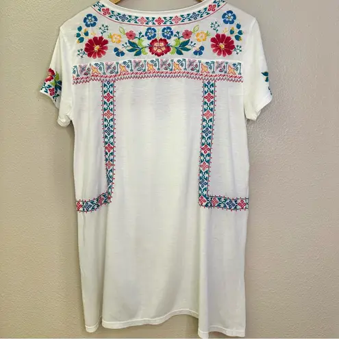 Johnny Was Embroidered Floral Tunic White Short Sleeve Top