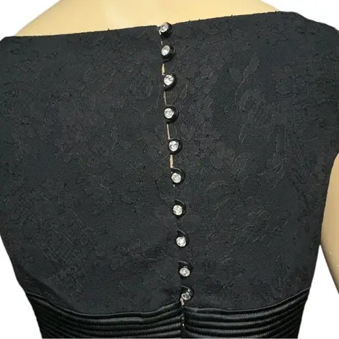Badgley Mischka Women’s 6 Black Lace Bustier Top Rhinestone Button Back Dress