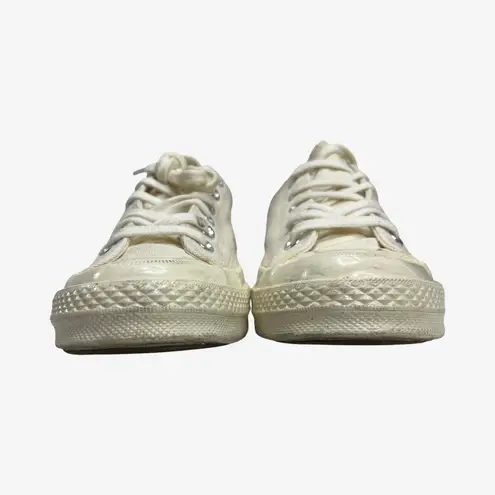 Comme Des Garçons PLAY x Converse Chuck Taylor Red Heart Low Top Sneakers 7M/ 9W White Size 9