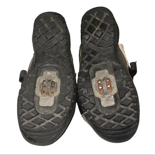 Shimano Women’s Suede Cycling SPD Shoes without clips Ssh