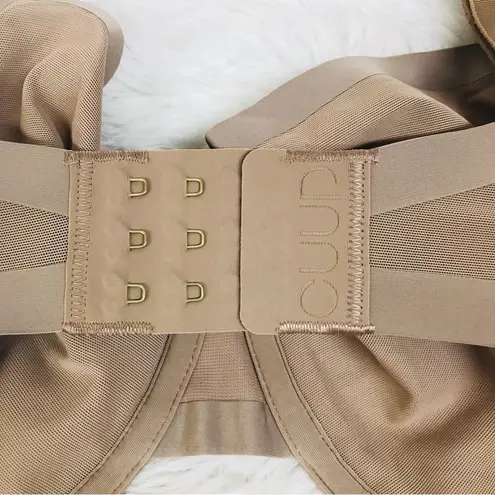 New CUUP The Balconette Mesh Bra Size 34H Taupe Nude Underwire Sheer Balconet Tan