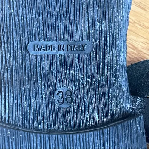 Sesto Meucci Beaded Black Flat Sandals with ankle strap made in Italy, size 7.5