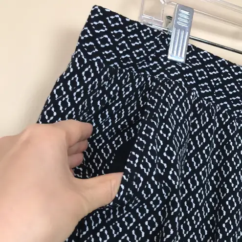 Old Navy  Women’s Boho Diamond Pattern Black White Drawstring Beaded Crop Pants