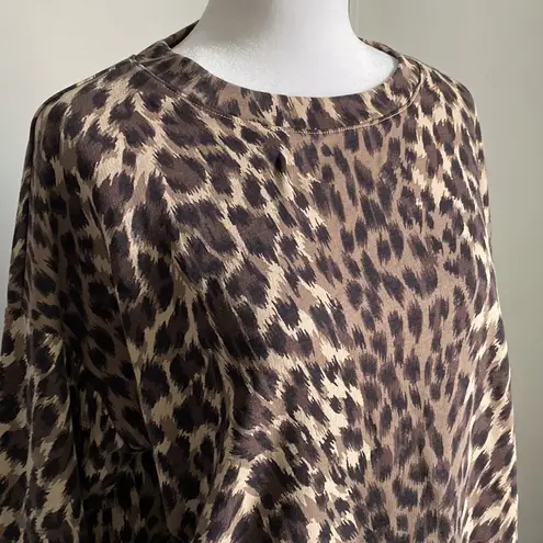 Banana Republic Women’s Cheetah Print Lightweight Pullover Fashion Sweatshirt