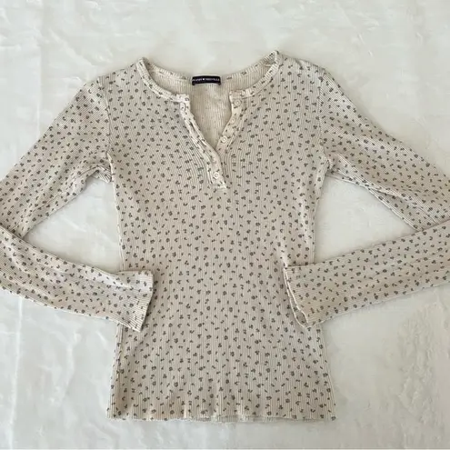 Brandy Melville Ahern floral thermal long sleeve - $27