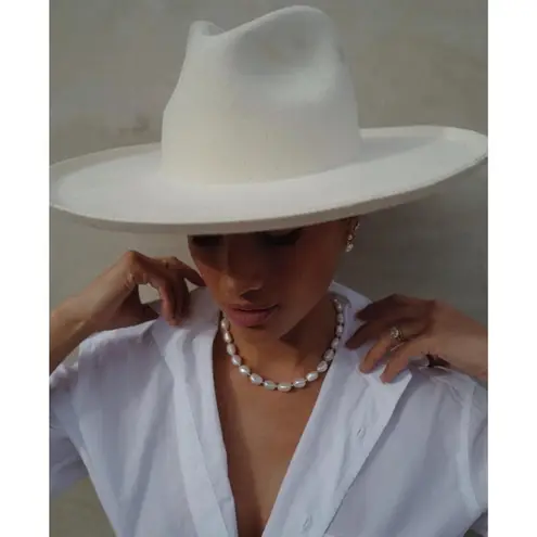 Lack of Color Melodic Fedora Hat in Ivory Medium 57 cm New Beach western
