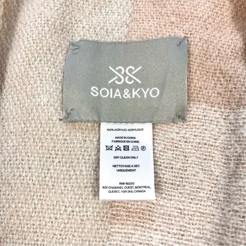 SOIA & KYO Yadira Woven Colorblock Scarfigan One Size