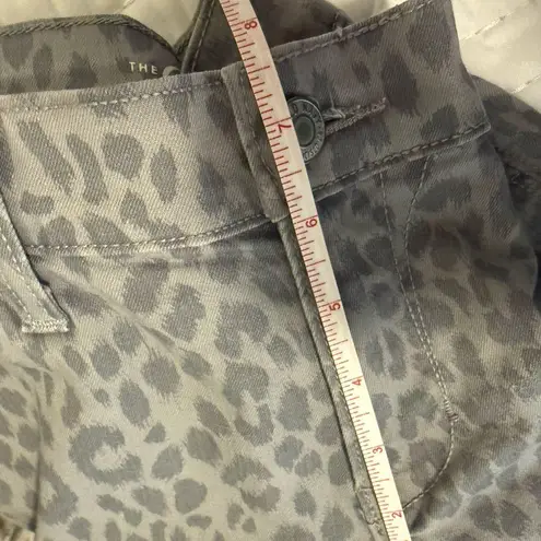 Old Navy  Rockstar Jeans Gray Leopard Print Women’s 8 Tall thumbnail 3