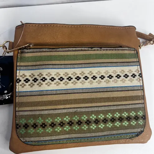 2 Moda NWT Southwestern Aztec Crossbody Square Boho Country Western Casual Brown