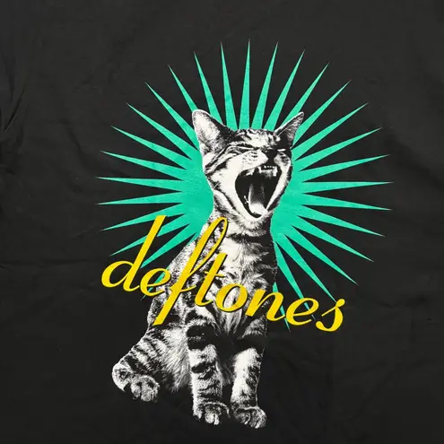 Deftones “Like Linus” T-shirt in Size XL