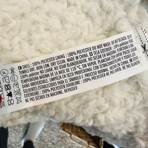 TUCKERNUCK Hyacinth House Tan Faux Suede Shearling Crosby Vest M Boho Western Brown Size M