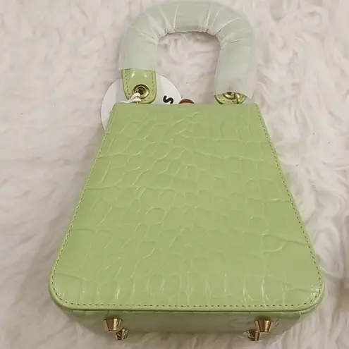 STAUD ππ Kenny Bag Pistachio Crocodile Embossed