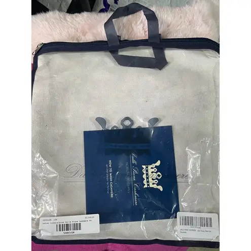 Women Dalle Piane Cashmere Poncho One Size Pink or Fuschia NWT