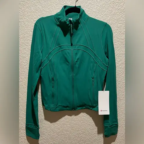 Lululemon  NWT Define Cropped Full Zip Nulu Jacket Cascade Green Size 12 - Image 3