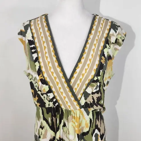 Emma & Michelle Emma & Michele Green Yellow Sleeveless Sheath Dress Size 12 Green Sheath Dress - Image 3