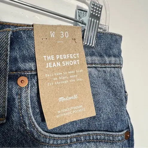 Madewell  The Perfect Jean Cutoff Short in Burnett Wash‎ Lyocell Edition Size 30