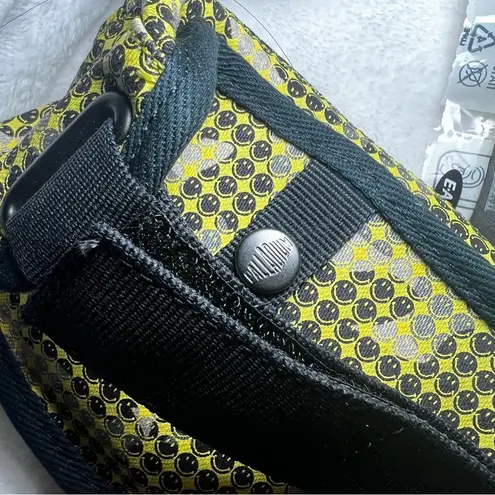 Palladium PAMPA SMILEY FEST BAG BLAZING YELLOW - 5.5