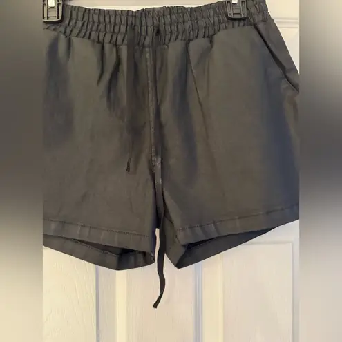 Current/Elliott Current Elliot Joyce The Drawstring in Black Coted Women's Shorts Size 27 thumbnail 6