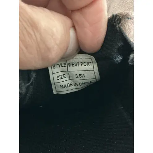 Woman’s Alpine Woods Brown Suede Slip On Shoe Size 8.5 Wide