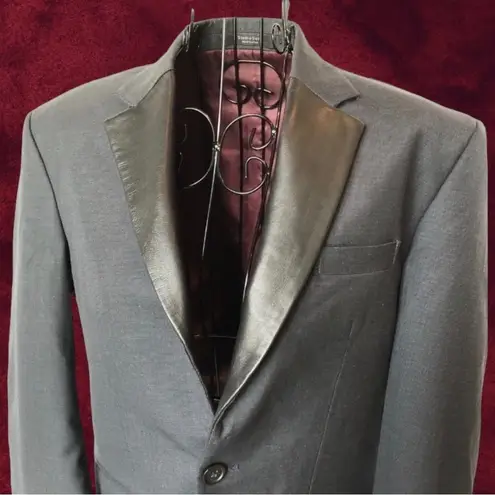 Studio Suits Hand Crafted Blazer Faux Leather Lapels Gray Size Medium