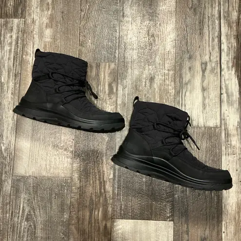 Ryka Women's Black Quilted Lace-Up Boots 10W