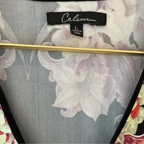 Calessa women’s size Large v