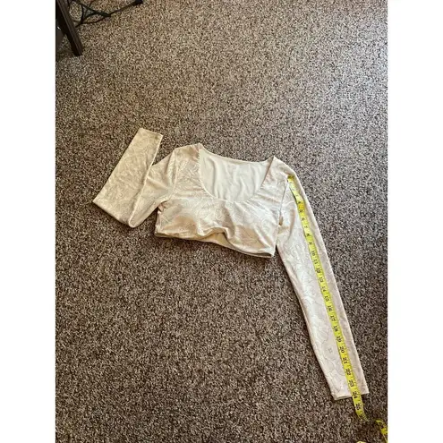 NWT Offline by Aerie Beige Real Cropped Long Sleeve Bra Top Paisley Print, Size Tan Size L