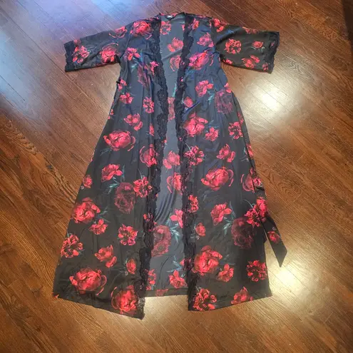 INC International Concepts Black and Red Floral Robe