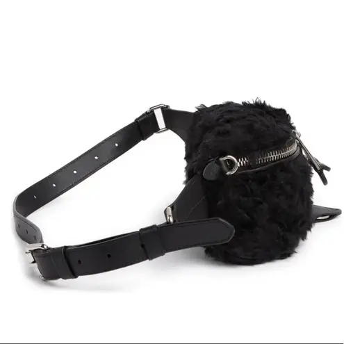 Moschino Authentic Fur/Leather zip belt bag