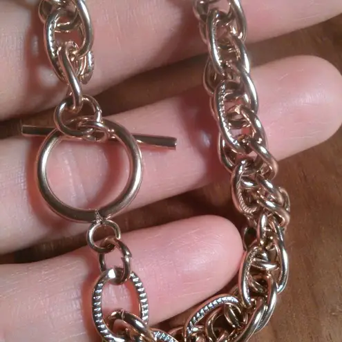 Twisted Link Chain Ion Plated Rose Gold Over Stainless Steel Bracelet (8 Inch)