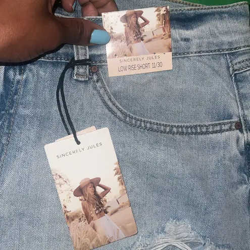 NWT Sincerely Jules Light Blue Distressed Low Rise Jean Shorts size 30