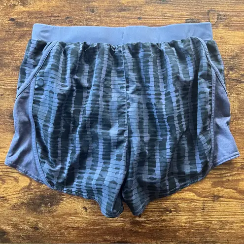 Under Armour Blue & Black Patterned Athletic Running Shorts