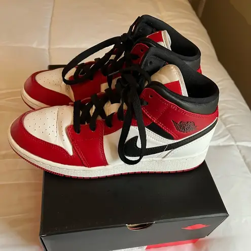 Nike Air Jordan 1 Mid